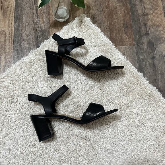 Clarks Size 7.5 M Black Leather Shimme Ankle Strap Deva Alice Heels Sandals - Picture 6 of 9